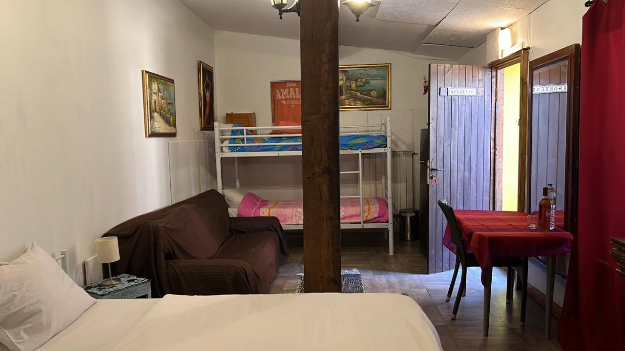 Chambres D'Hotes Sorrento ฌอม-ซัวร์-มาร์น ภายนอก รูปภาพ